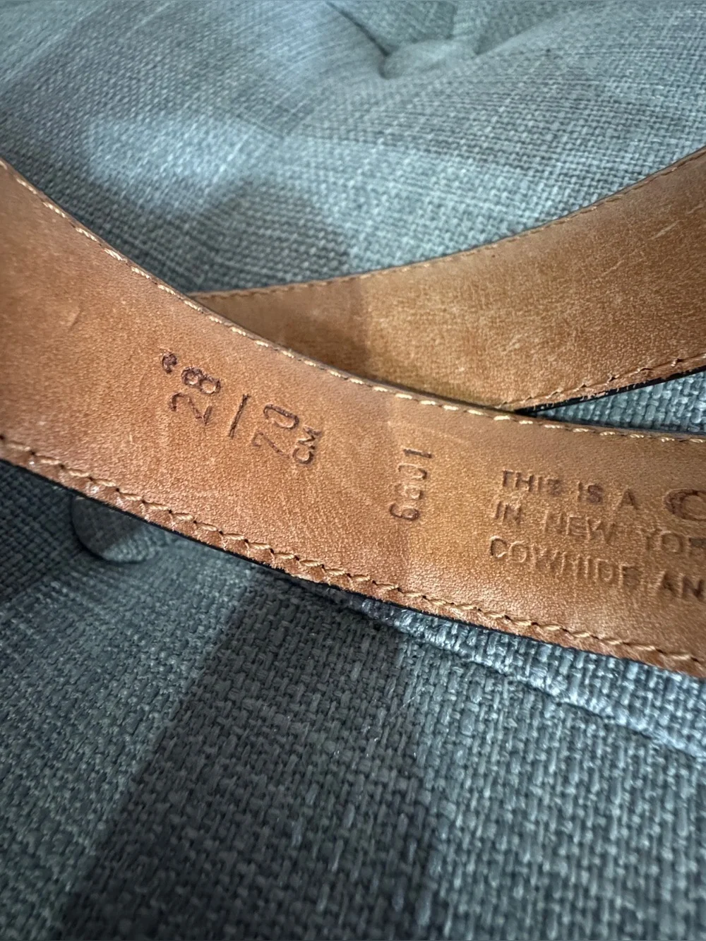 Coach vintage black leather belt brass hardware - Picture 6 of 10